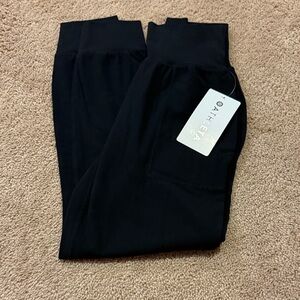 Athleta Salutation Jogger